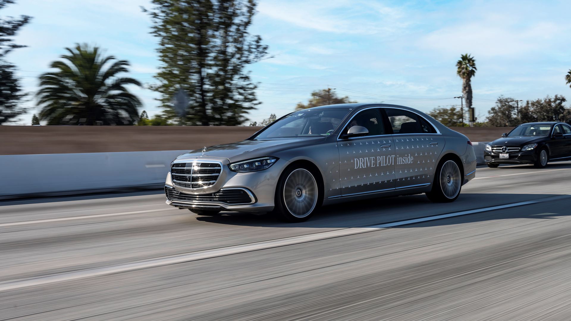 Mercedes-Benz World’s First Automotive Company to Certify SAE Level 3 System for the US