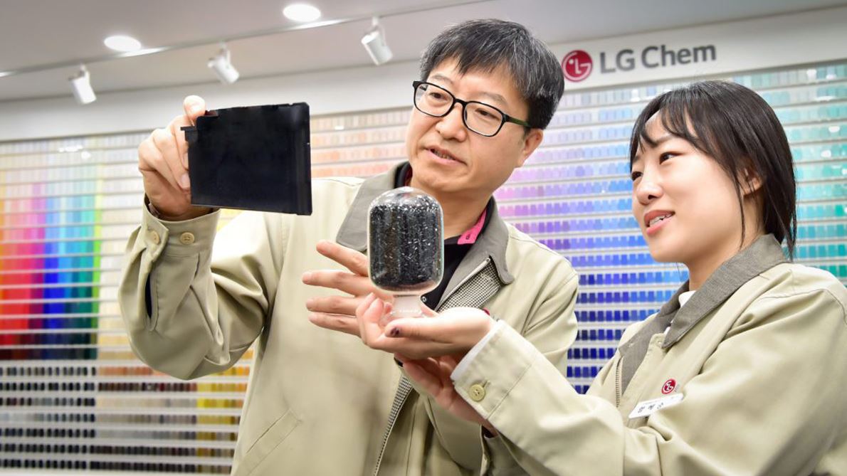 LG Chem Develops Advanced Plastic Product to Prevent Spread of Flame in EV Batteries