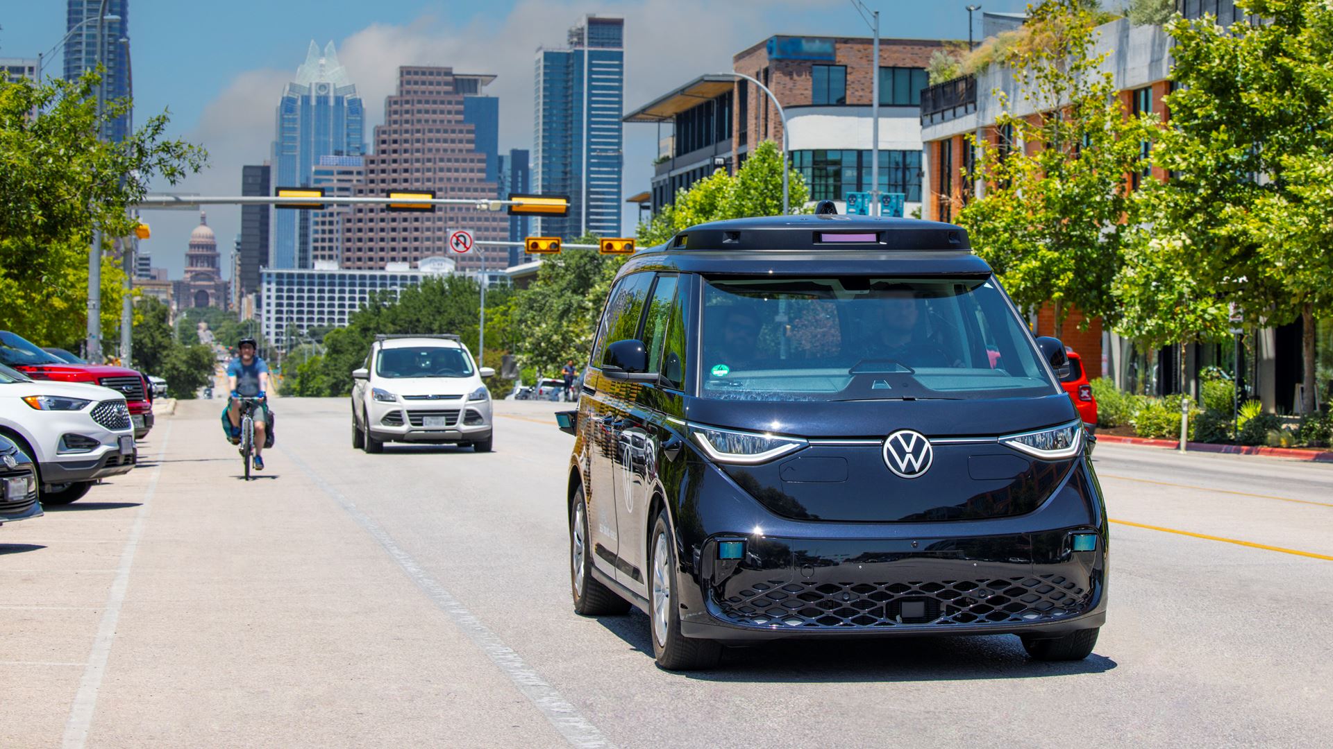 Volkswagen Launches First US Autonomous Driving Test Fleet in Texas