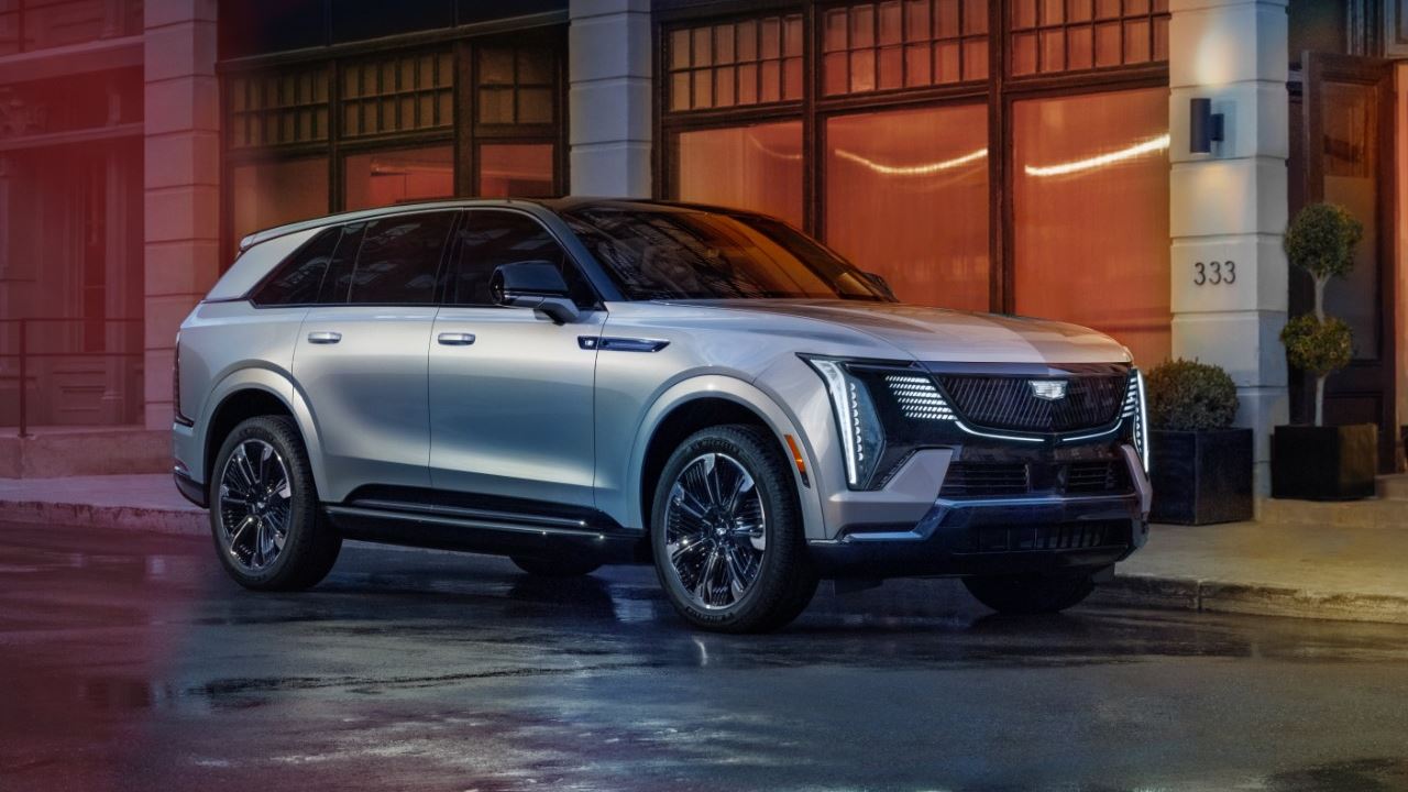 Cadillac Unveils All Electric 2025 Cadillac ESCALADE IQ