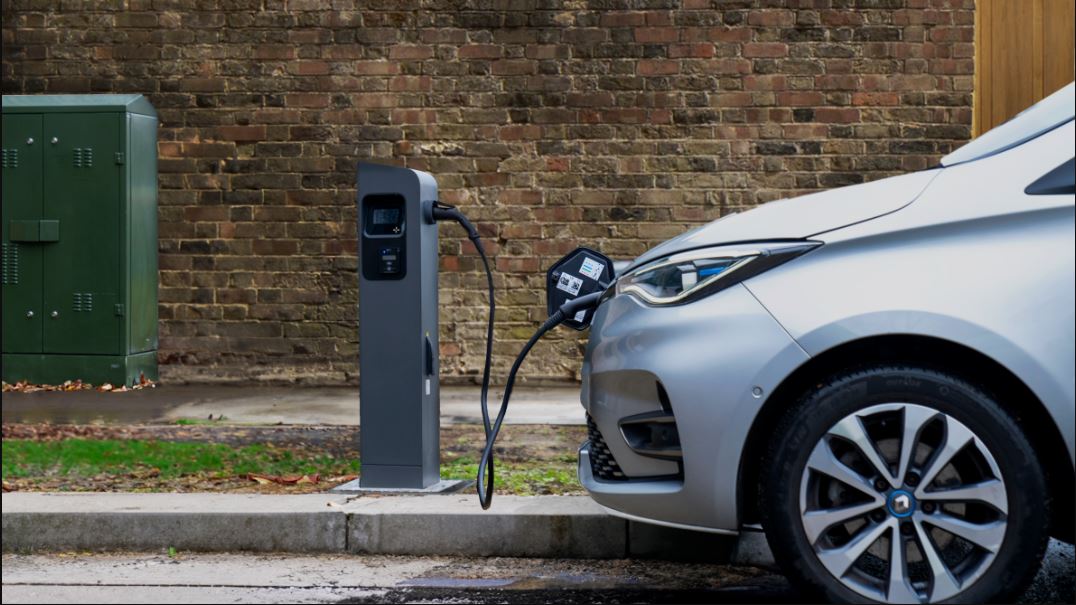 BT to Turn Street Cabinets Into EV Charge Points