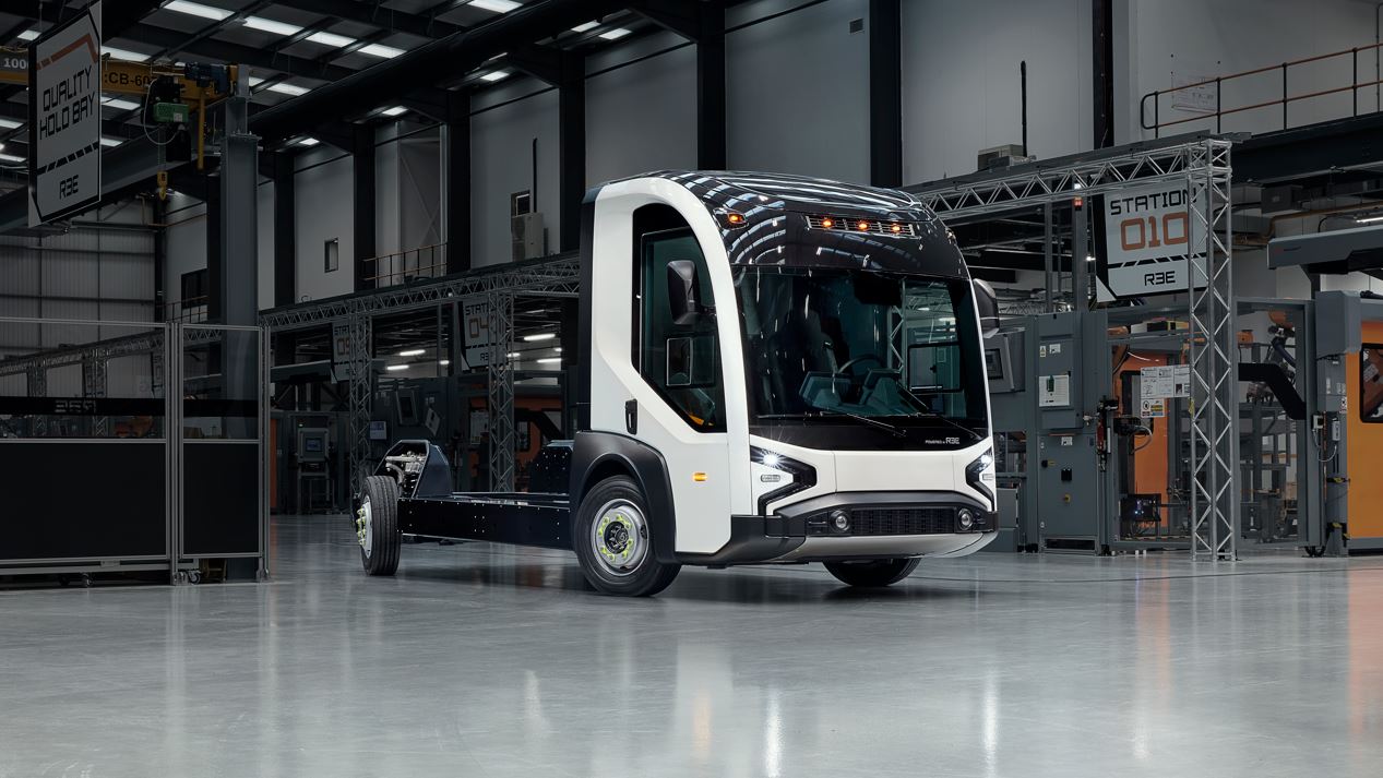 REE Begins US Customer Deliveries of its P7 C Electric Truck