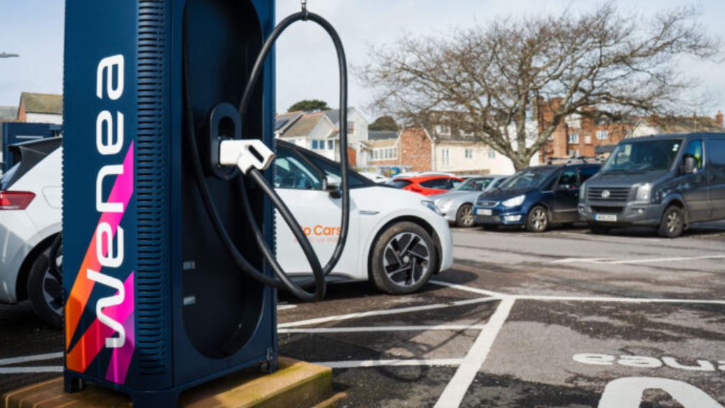 TotalEnergies Wenea to Develop a Network of High Power Charging Hubs in Spain