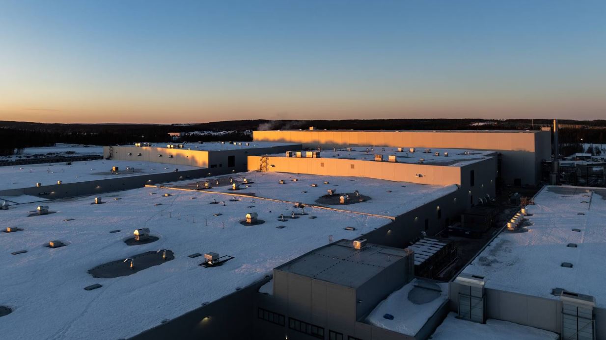 Northvolt to cut 1 600 Jobs to Ramp up 16 GWh Phase of Northvolt Ett Gigafactory