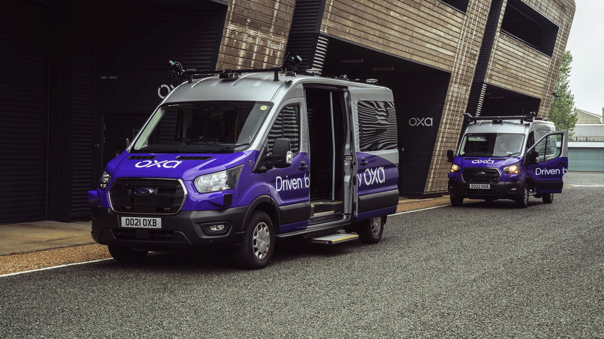 Oxa Unveils Autonomous Ford E Transit Van Minibus