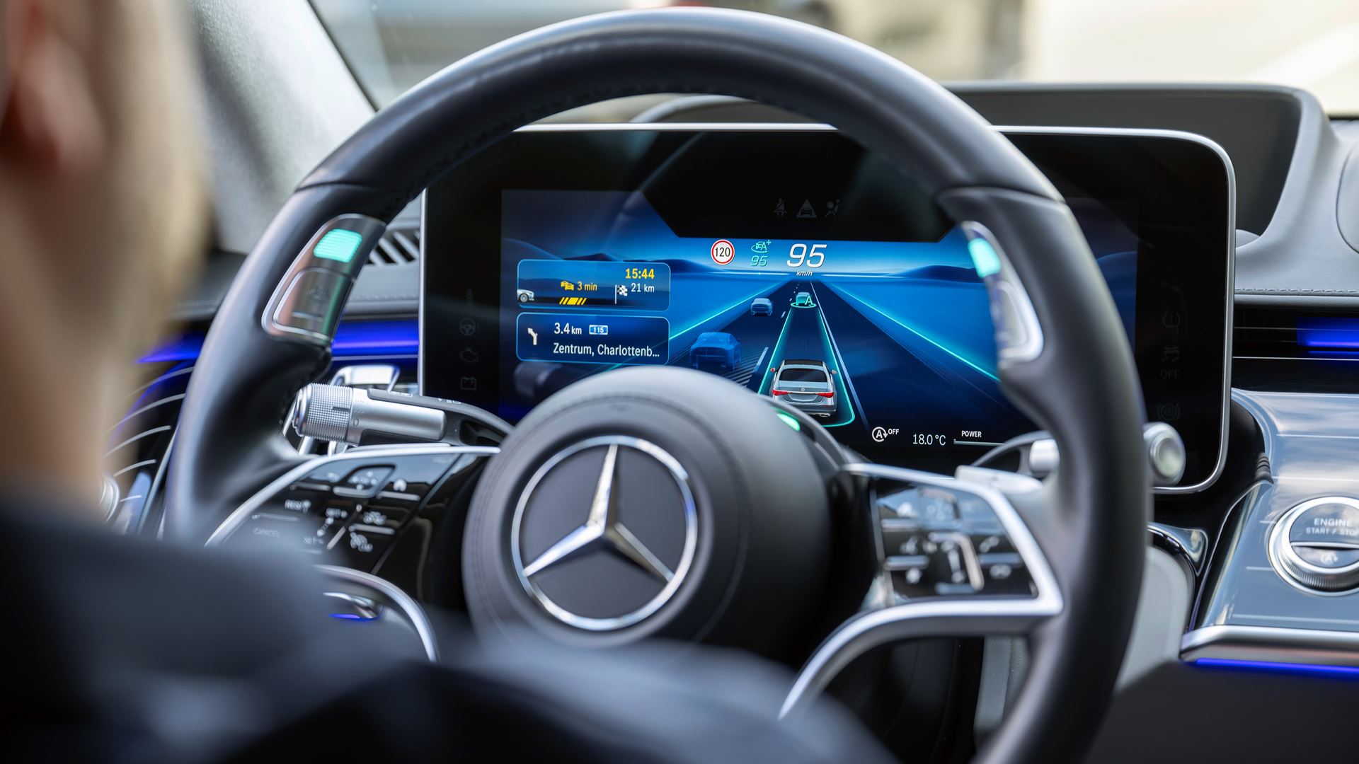 Mercedes Benz Approved for 95 km h Level 3 Autonomous Driving in Germany