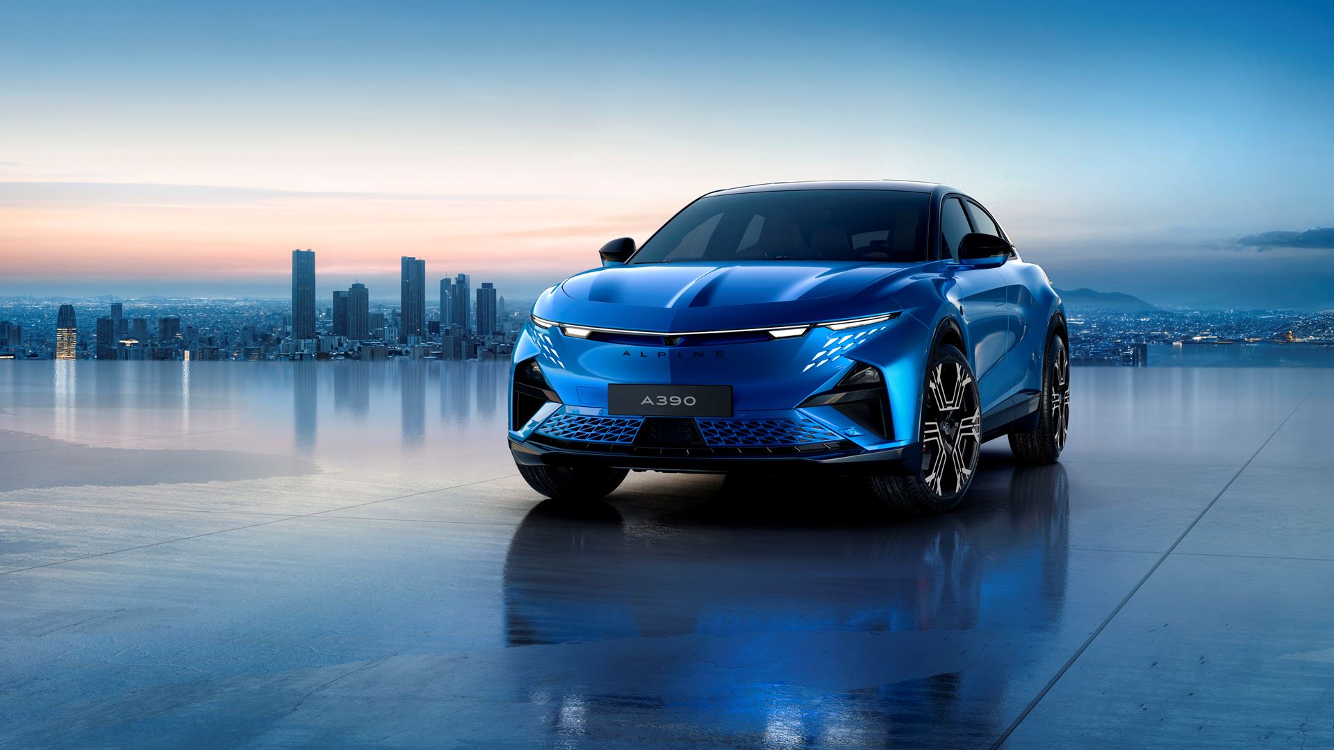 Alpine Reveals the A390