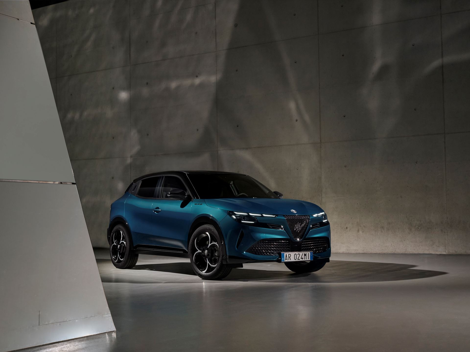 Alfa Romeo Unveils MILANO ELETTRICA With Around 250 Mile Range