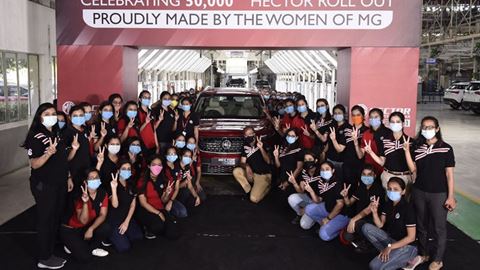 Driving Her Ahead: Engaging And Empowering Women in India’s Automotive Industry