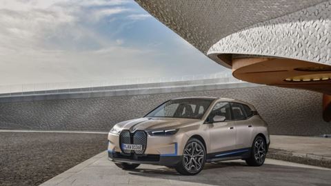 BMW is Introducing America’s First 5G Connected Cars With T-Mobile’s Magenta Drive