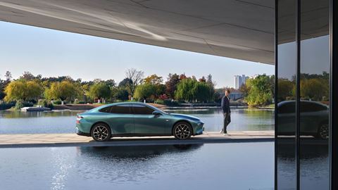 XPENG Launches G9 SUV and P7 Sedan for European Markets