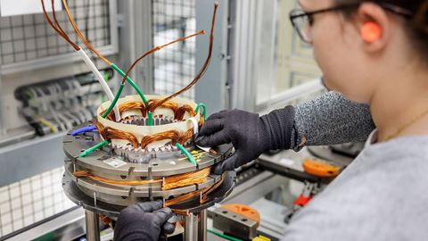 Renault Valeo to Develop Next Generation E7A Electric Motor