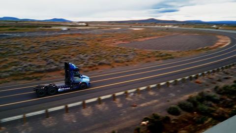 Daimler Truck Unveils Battery Electric Autonomous Freightliner eCascadia Technology Demonstrator