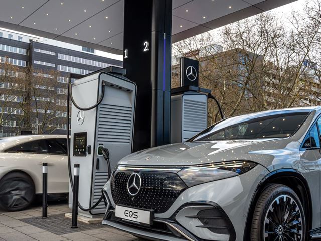 Mercedes Benz Opens its First own European Charging Hub in Mannheim