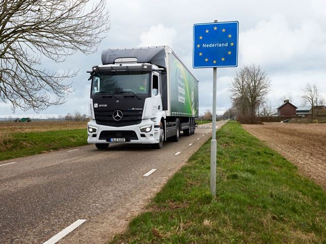 HEINEKEN Einride to Introduce Electric Freight Operations for Beer Transportation in Europe