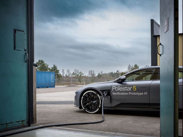 Polestar StoreDot Successfully Charge Polestar 5 Prototype From 10 80 in 10 Minutes