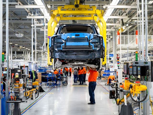 Volvo Cars Starts Production of All Electric EX90 SUV