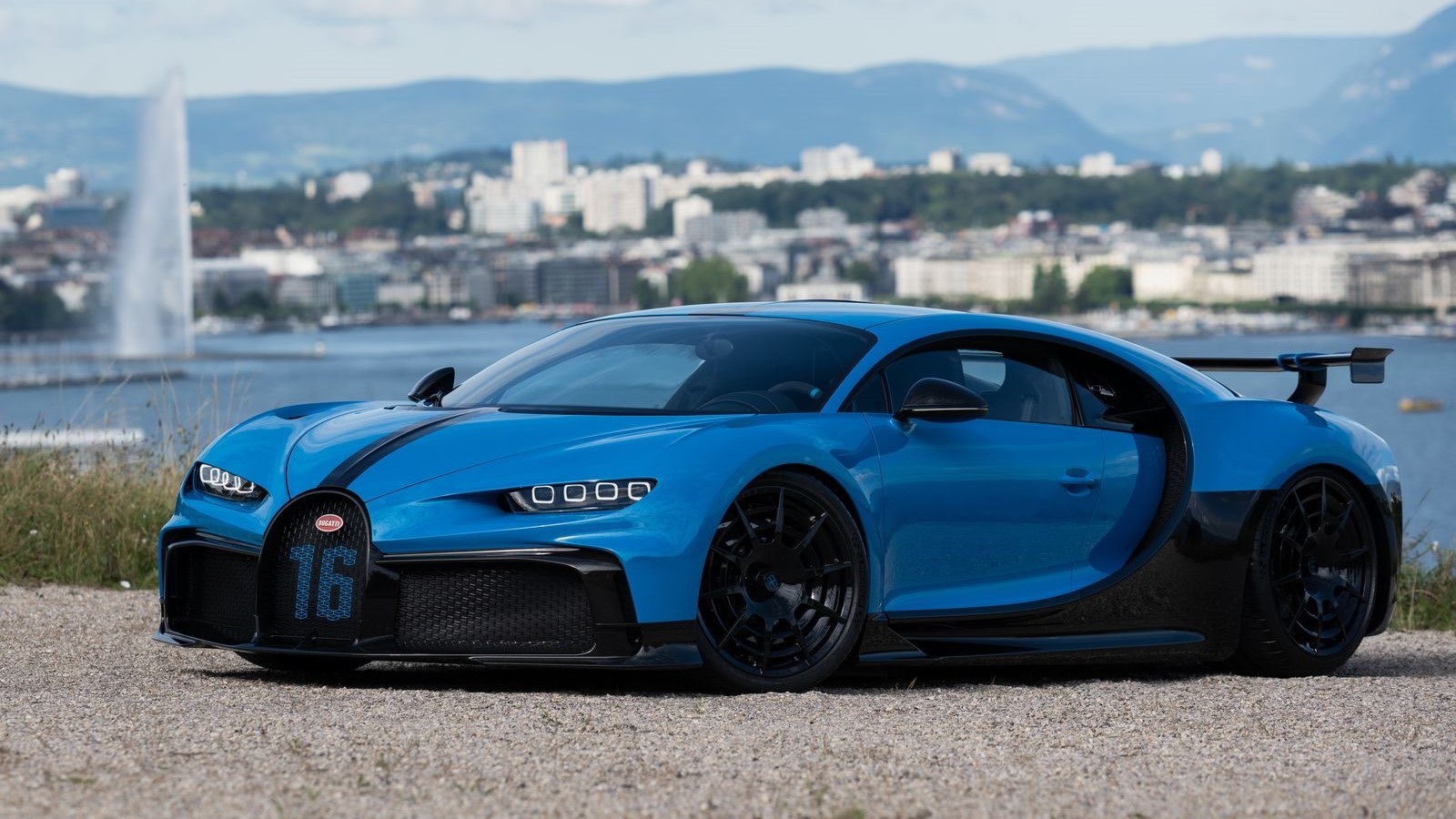 Better late than never: The Bugatti Chiron Pur Sport arrived in Geneva