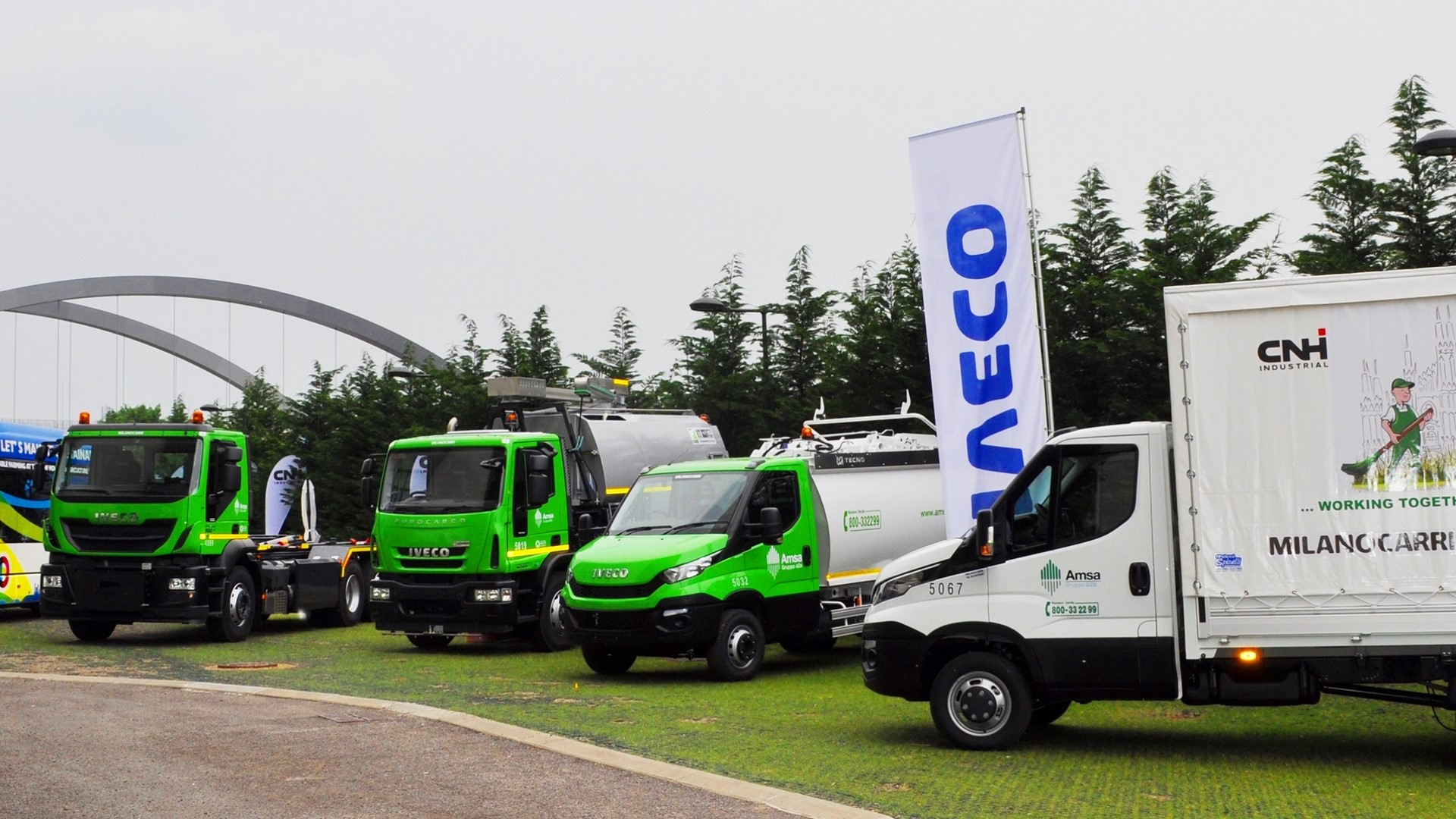 Iveco and Iveco Bus vehicles for Expo 2015