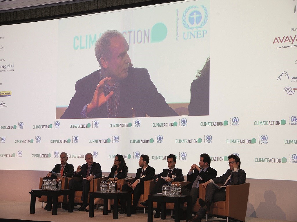 New Holland sponsors the 2013 Climate Action Sustainable Innovation Forum alongside the COP19 UNEP