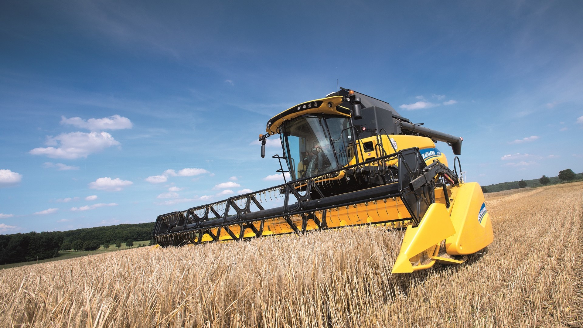 New Holland CR7.90 Combine Harvester in the Field