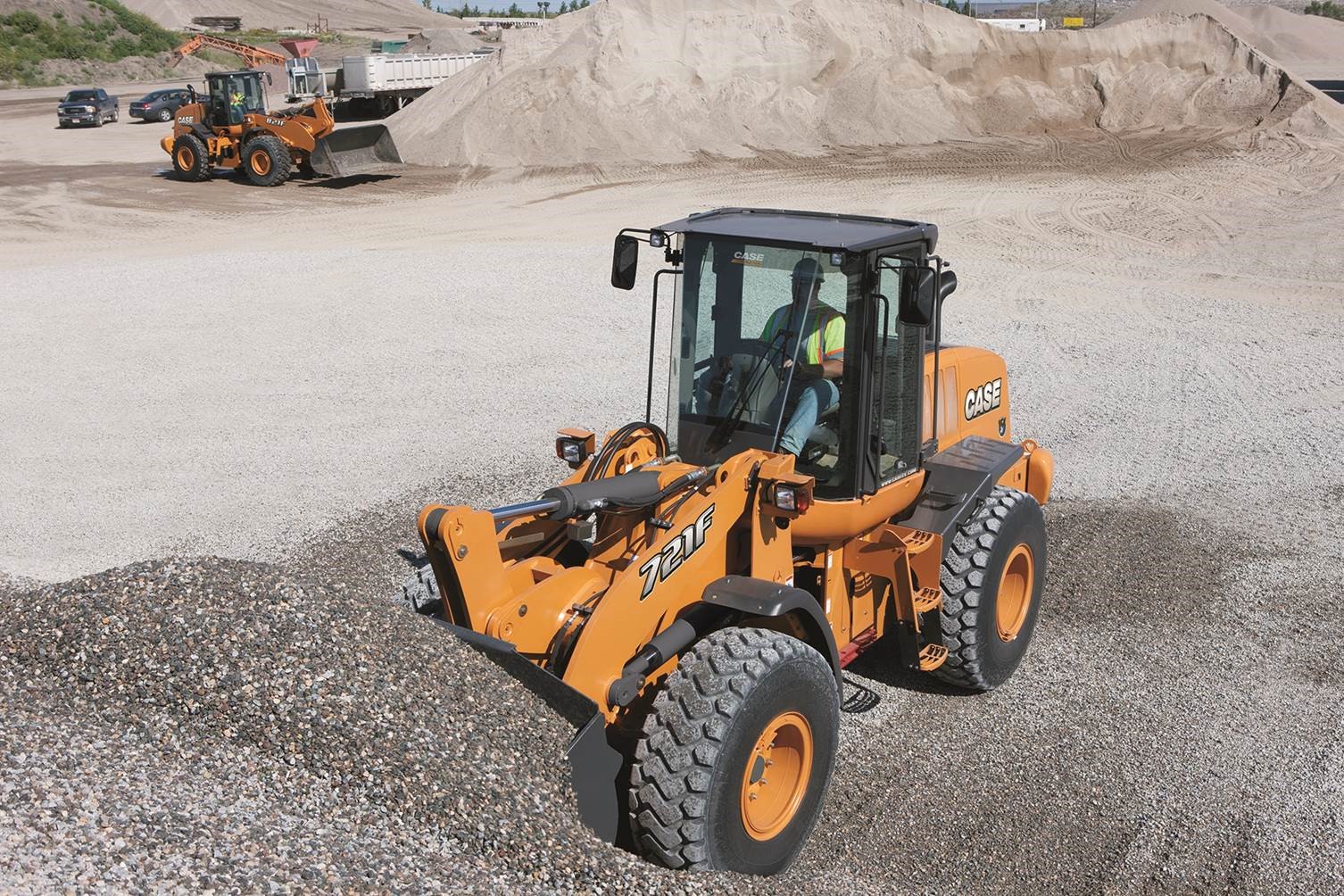 CASE Unveils Tier 4 Final 621F and 721F Wheel Loaders