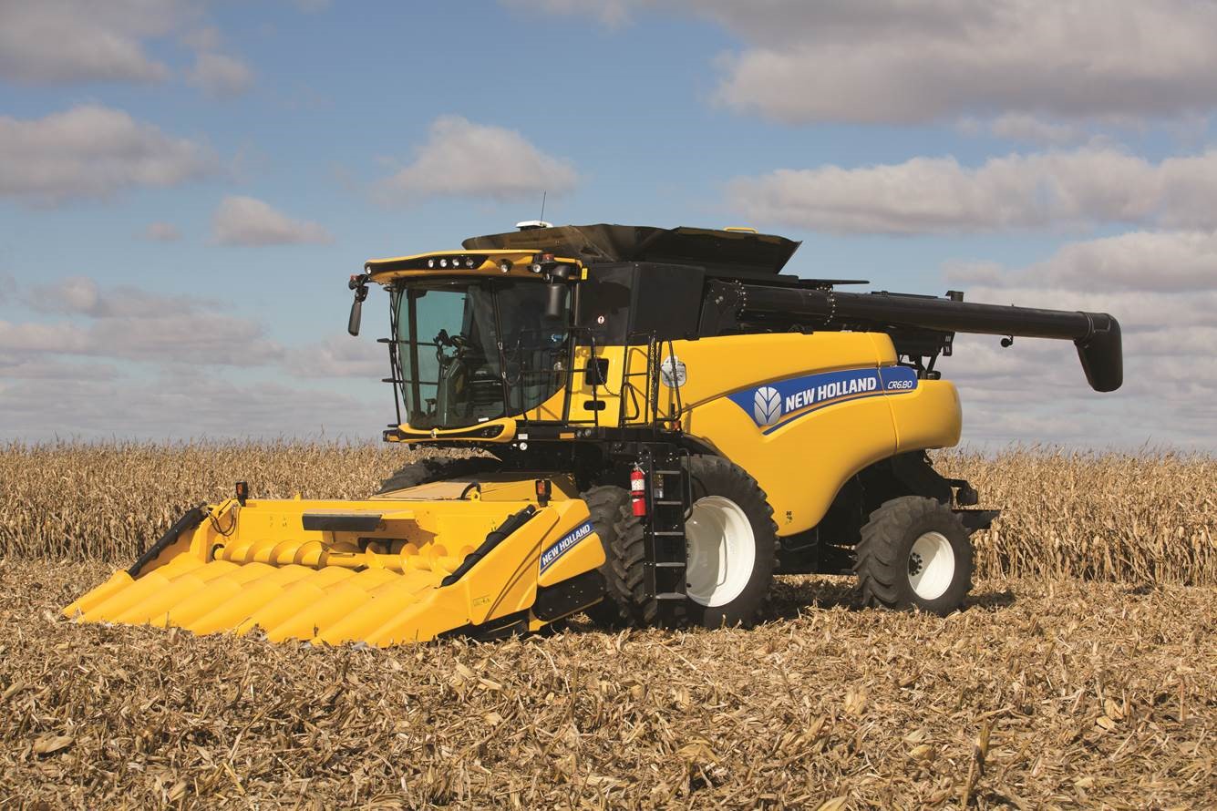 New Holland Introduces CR6.80 Combine
