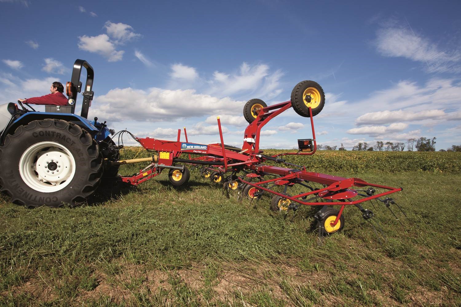 New Holland ProTed™ Rotary Tedders