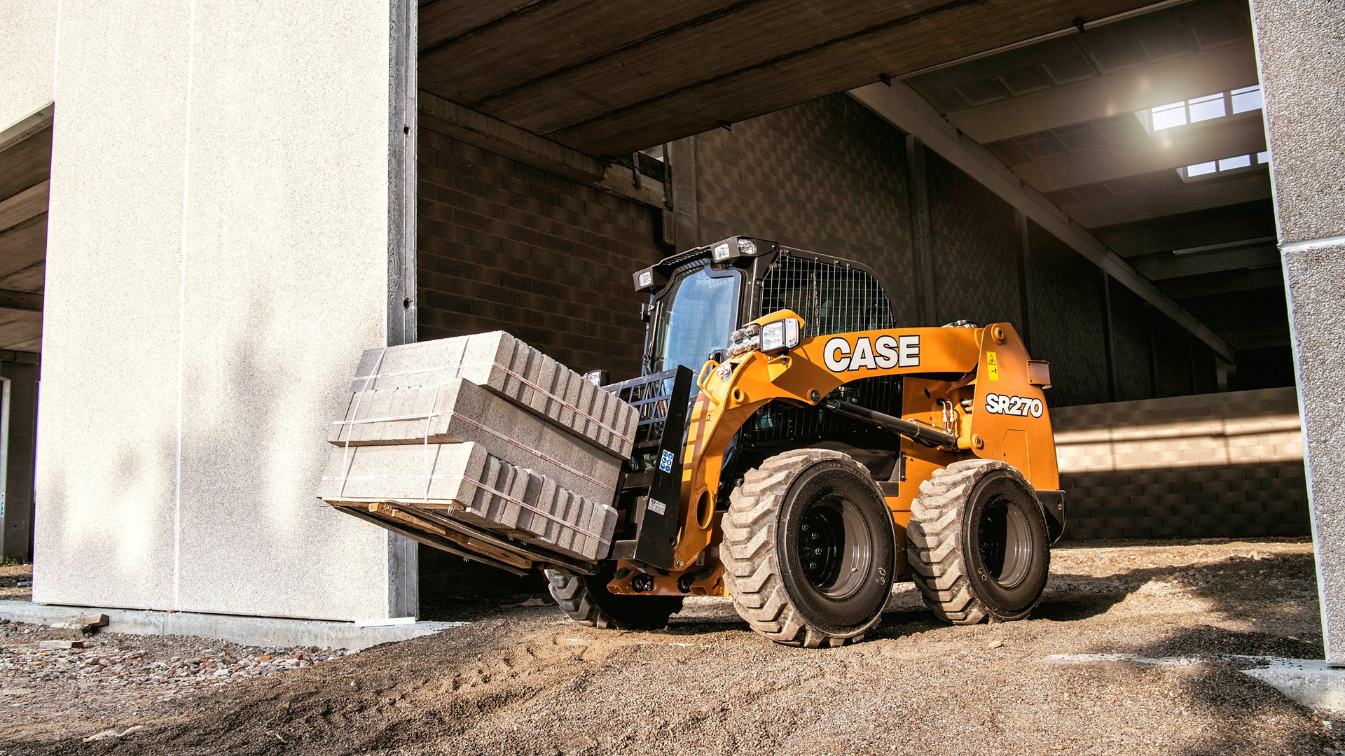 The radial lift SR270 Skid Steer Loader