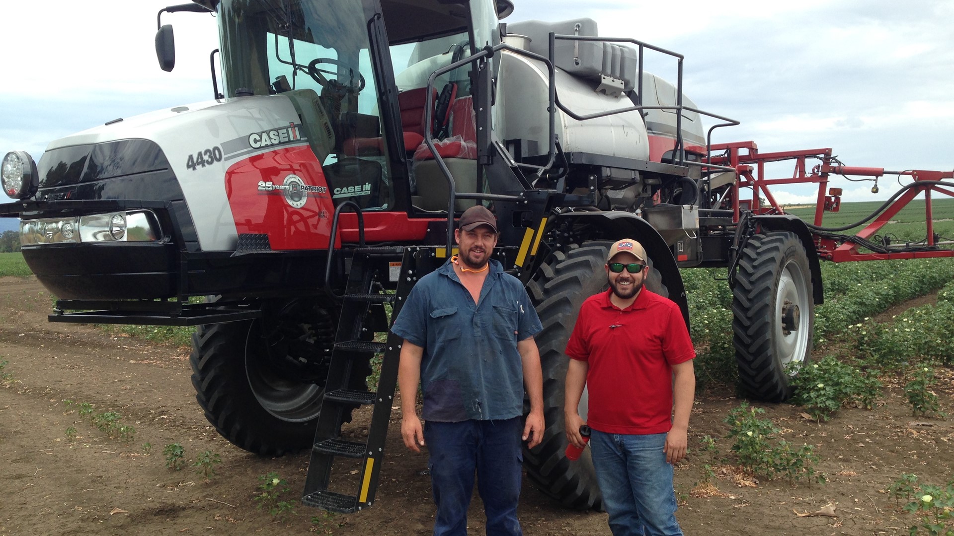 Case IH customer Andrew Lowien with a new special edition Patriot 4430 sprayer, Case IH Product Specialist Andrew Kissel