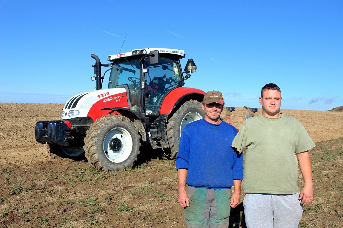 STEYR Makes a Special Effort for Unlucky Czech Farmer