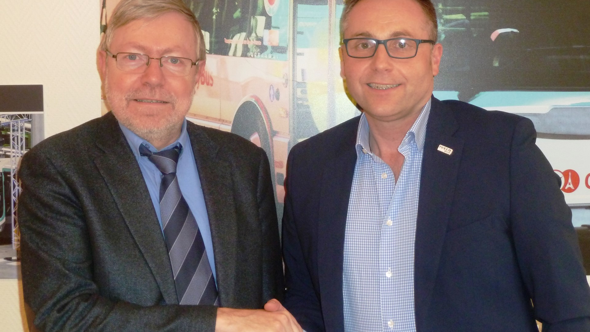 Alain Batier, Director of the MRB department at RATP (left) with Sylvain Blaise, Vice-President IVECO BUS