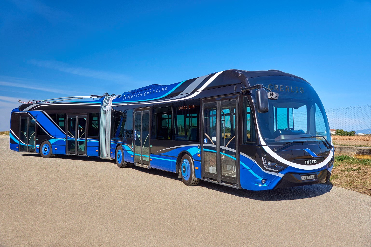 The IVECO CREALIS In-Motion-Charging, IAA's Sustainable Bus of the Year 2018