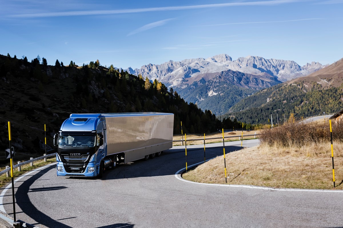 The IVECO Stralis NP, powered by natural gas