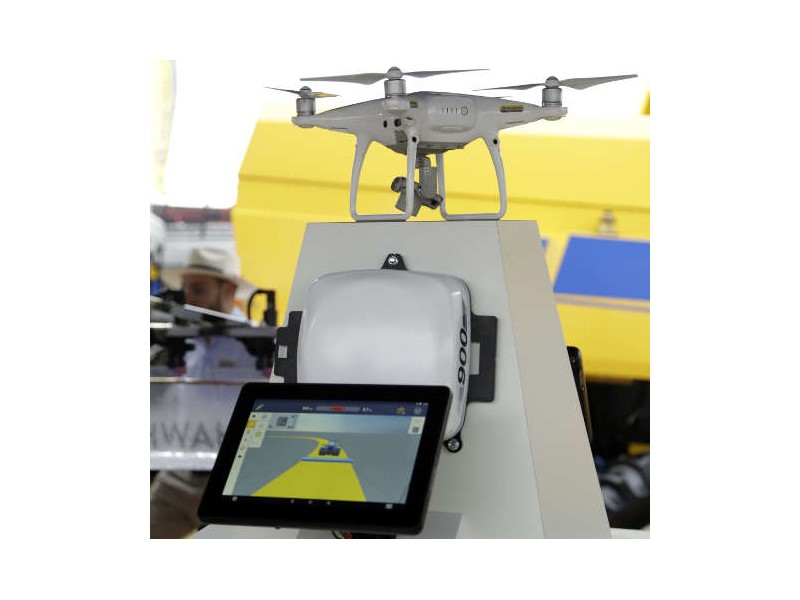 Drones é uma das soluções de pós-venda da New Holland - Foto: Eron Zeni