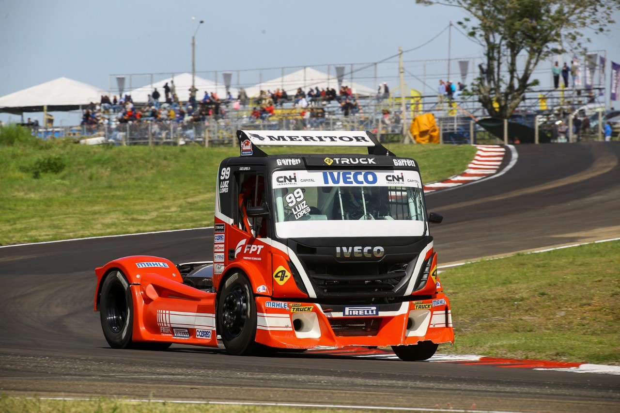 IVECO Hi-Way #99 do paulista Luiz Lopes