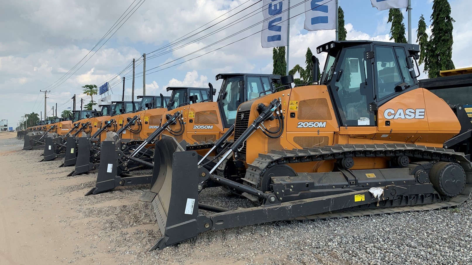 CASE Construction Equipment has delivered a total of 125 machines to Angola