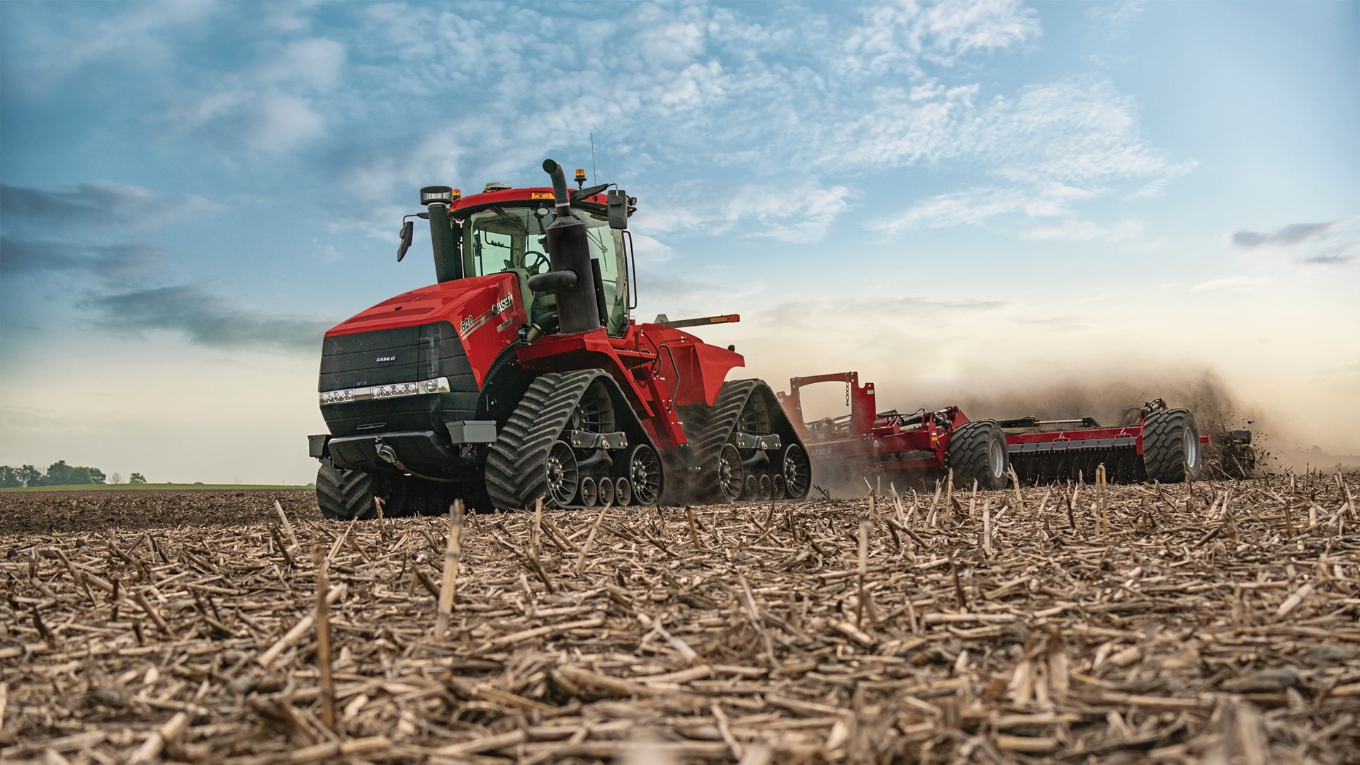 The award-winning AFS Connect Steiger series tractor combines proven power with a redesigned cab and advanced technolo