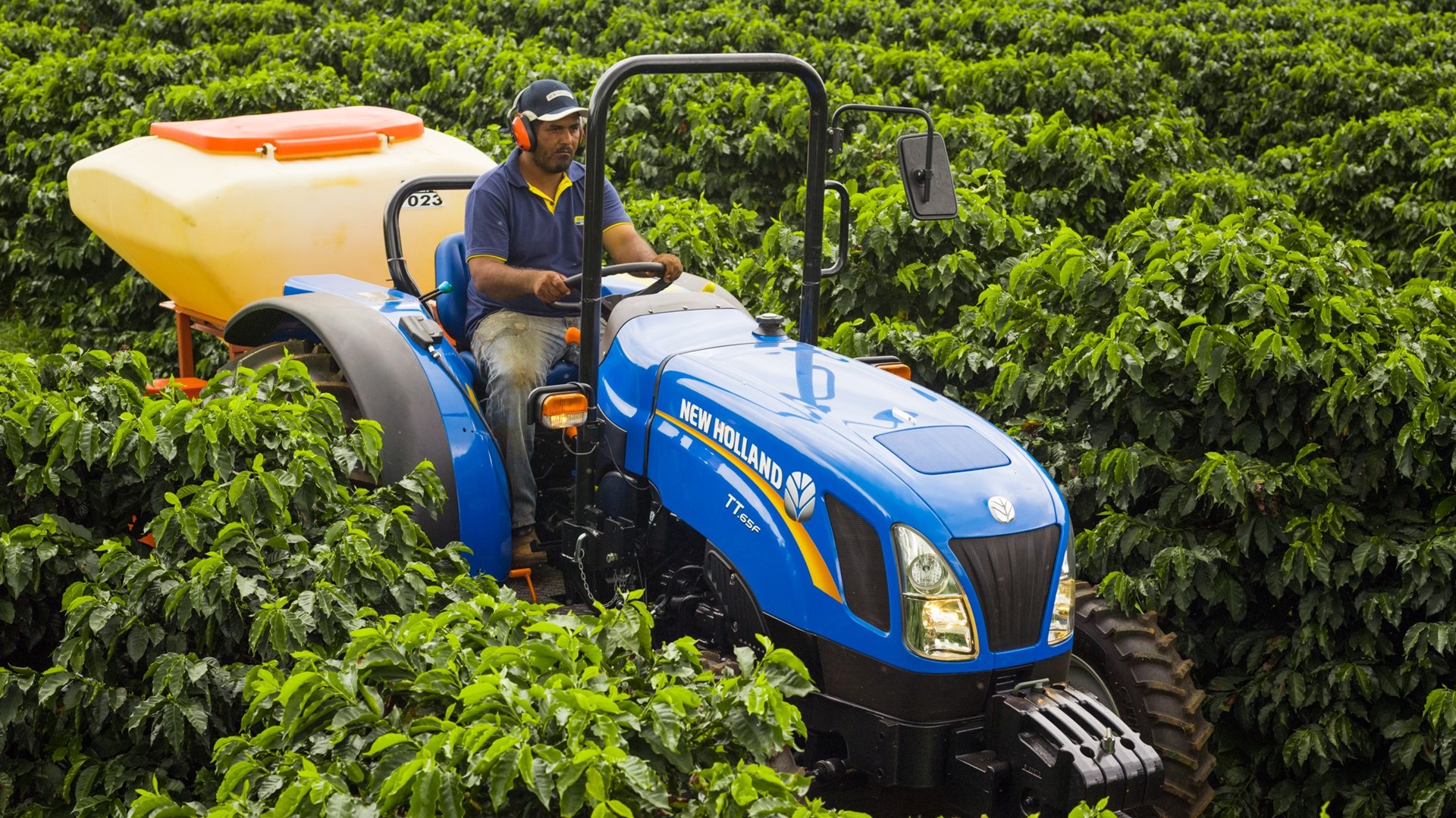 New Holland amplia expansão no Nordeste com nova loja em Pernambuco