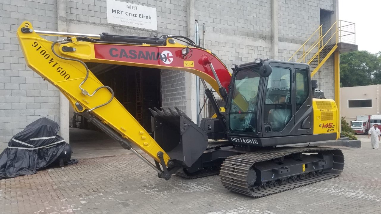 Casamax aumenta frota de equipamentos da New Holland Construction para atender demanda do setor aquecido