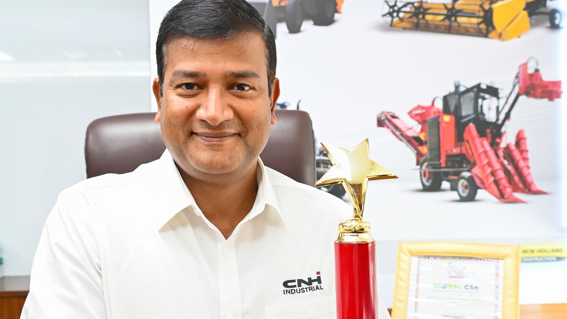 Mr. Raunak Varma, Country Manager CNH Industrial India and SAARC with Global CSR Excellence and Leadership Award