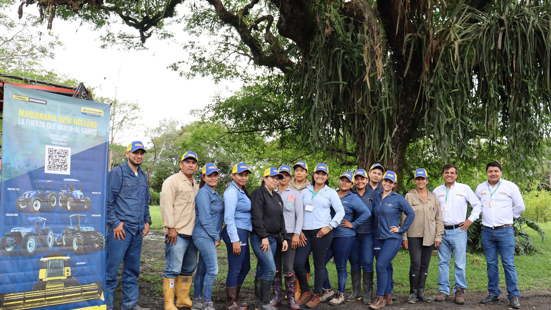 New Holland Agriculture realizó una edición de su Club de Operadores para mujeres en Colombia