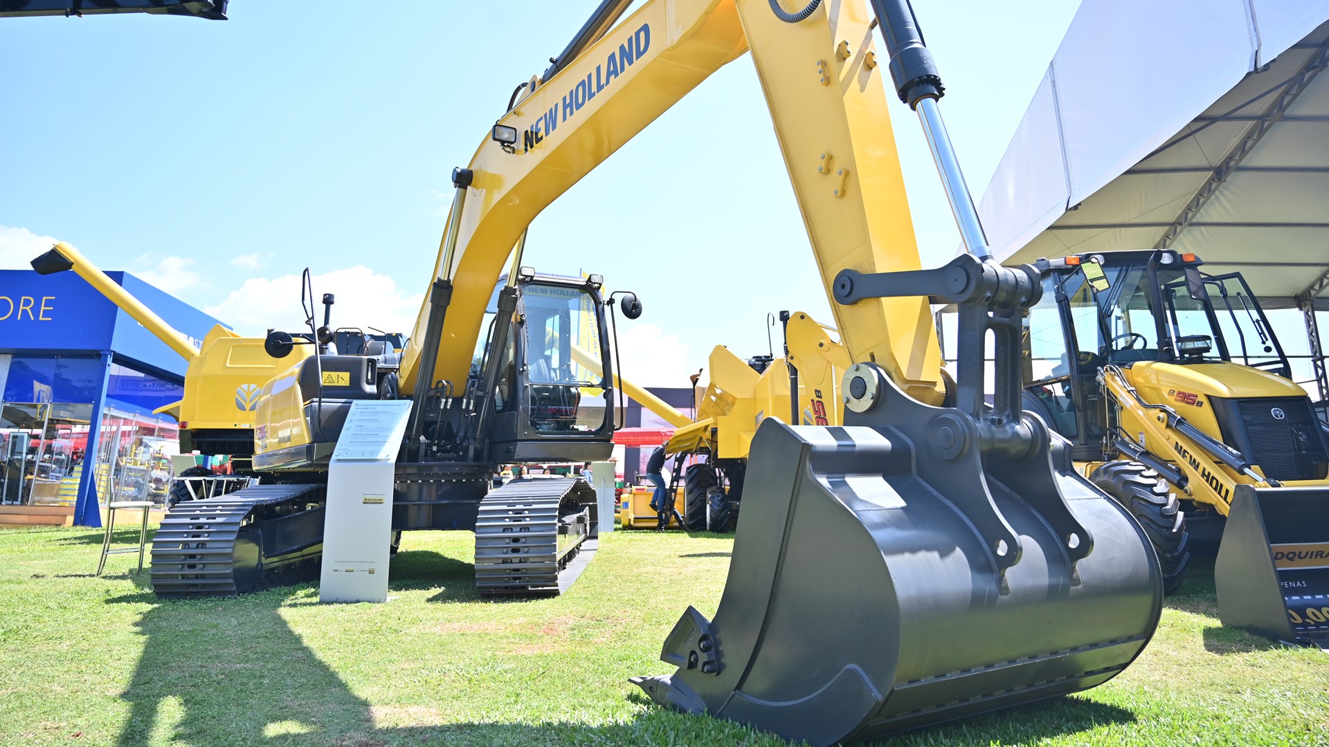 A cada quatro máquinas New Holland Construction vendidas no Paraná, uma é para o agronegócio