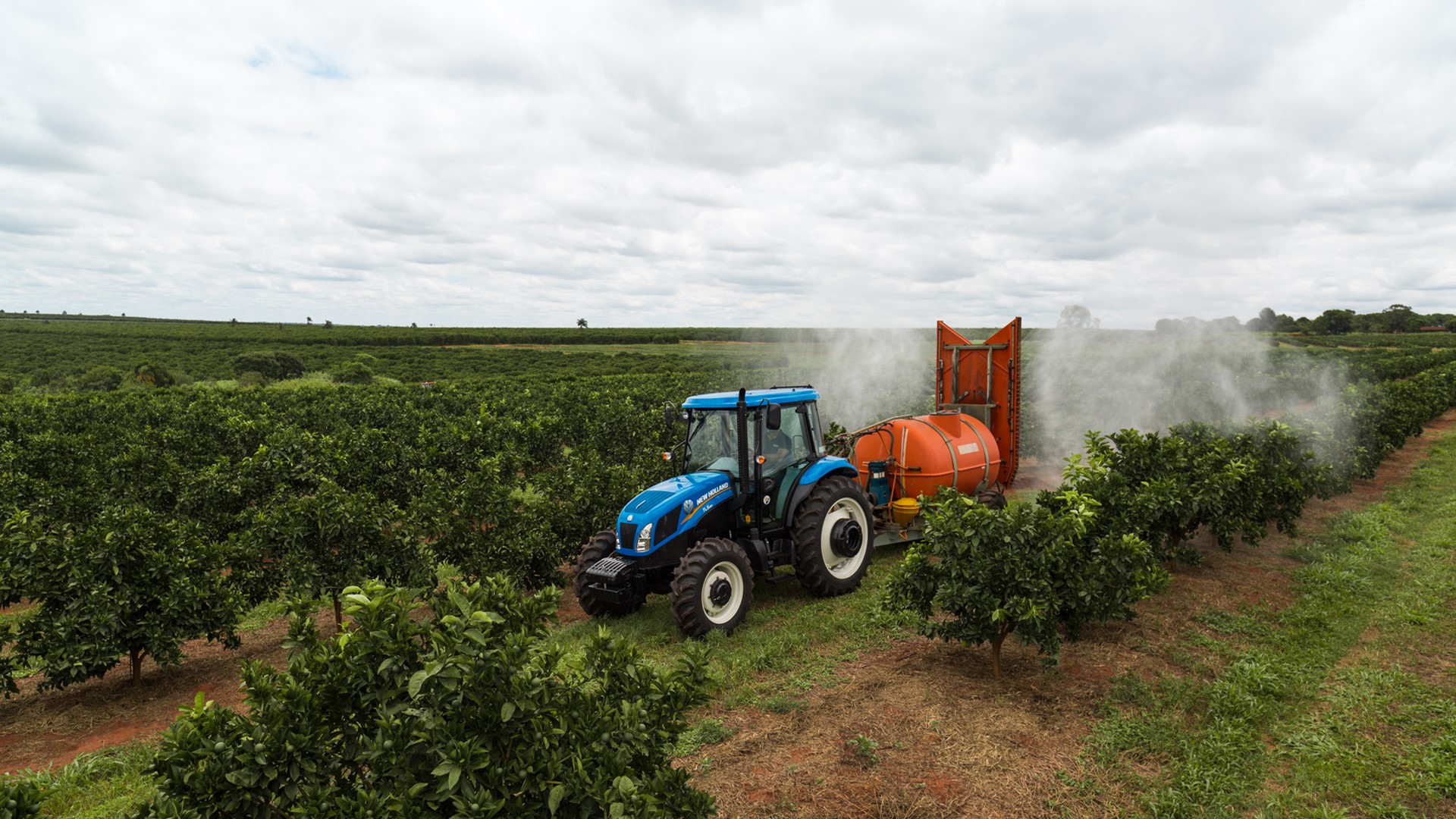 New Holland leva Tecnoshow solu es de telemetria para fam lia de tratores TL5