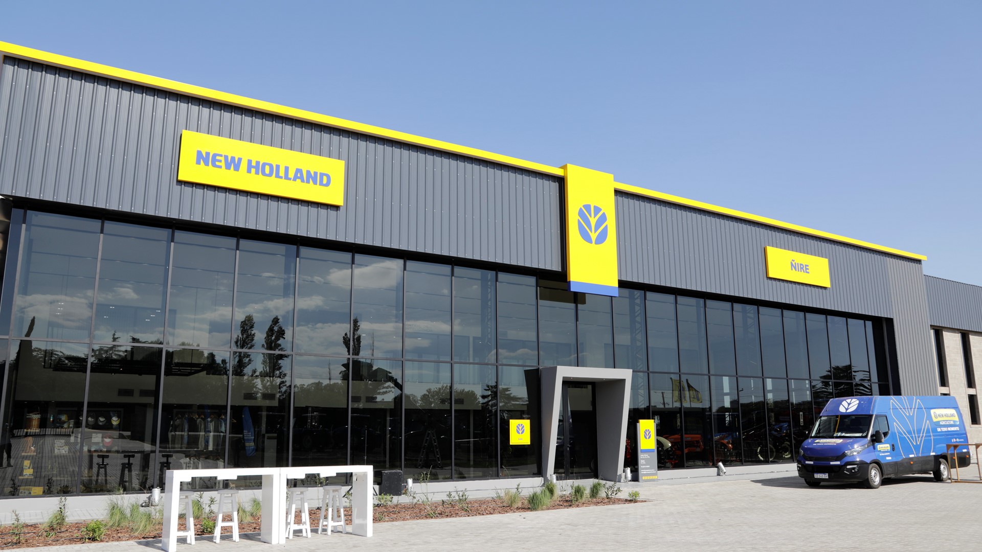 New Holland inaugur un nuevo Smart Dealer con foco en la sustentabilidad