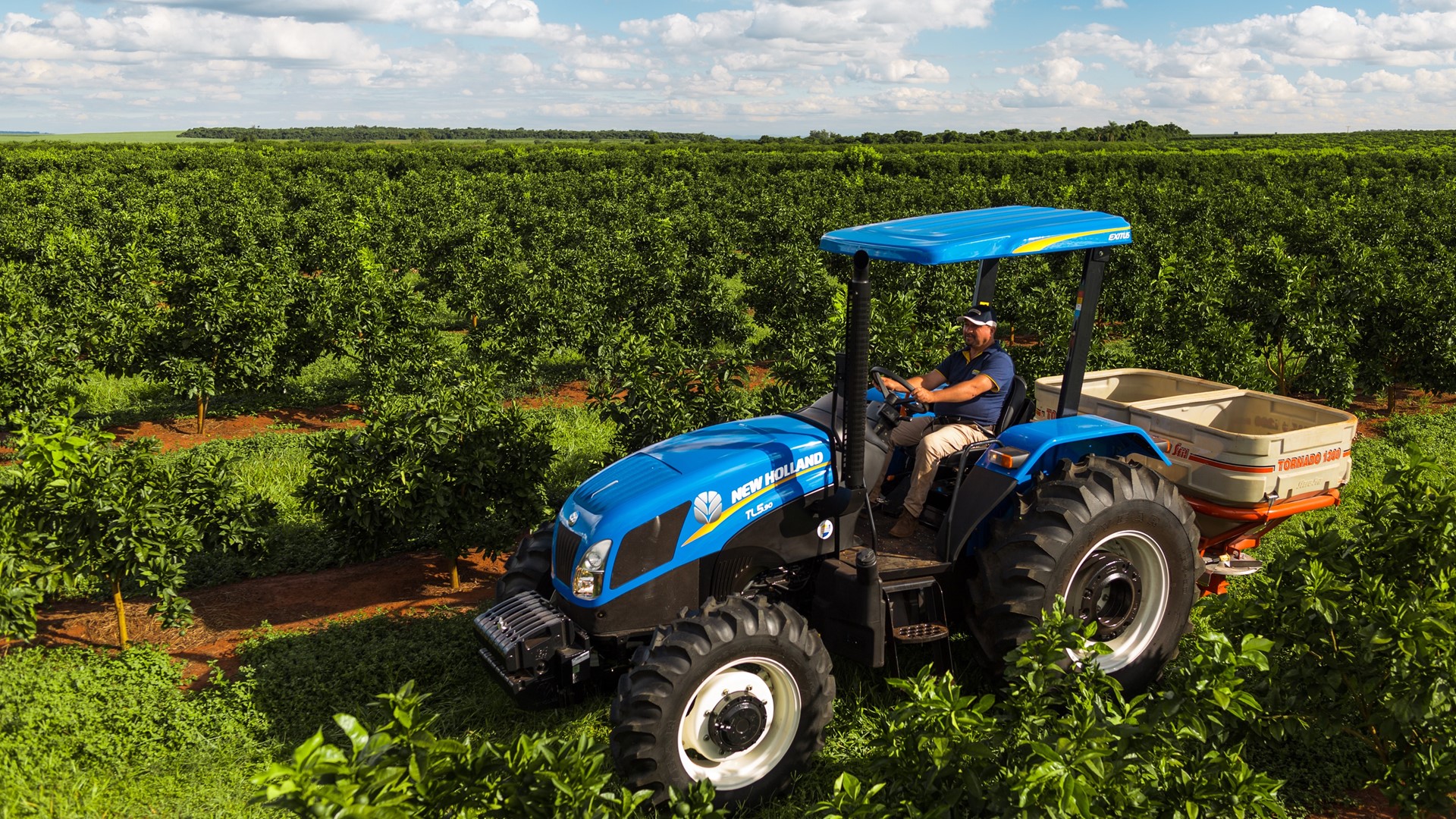 A New Holland vai apresentar na Agrishow as solu es de telemetria para a fam lia de tratores TL5