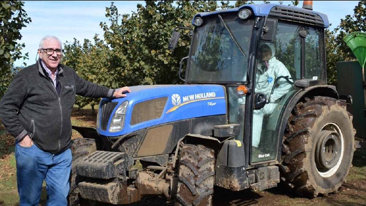 El poder de la mecanizaci n tractores New Holland en la producci n frut cola de Chile