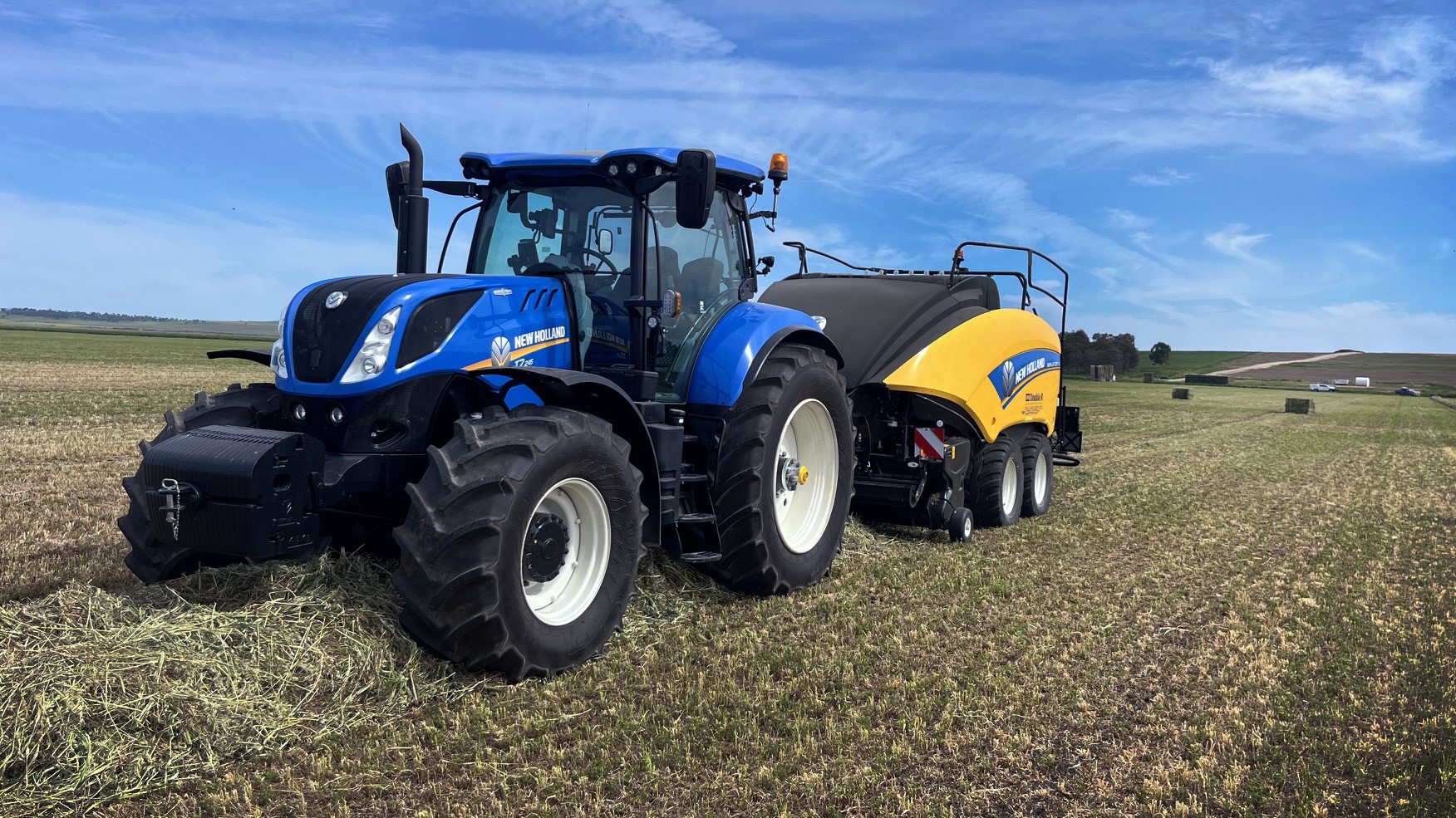 Demand for high powered tractors revs up 2024 baling season