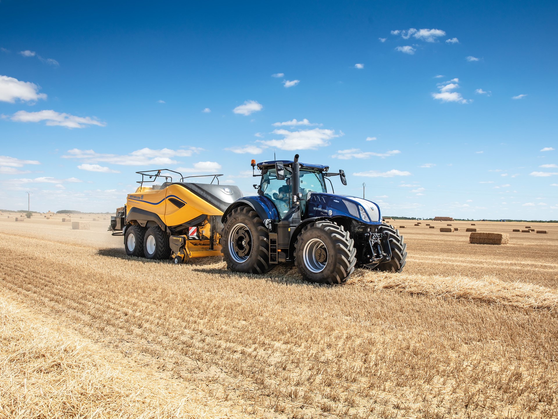 New Holland T7 340 HD with PLM Intelligence