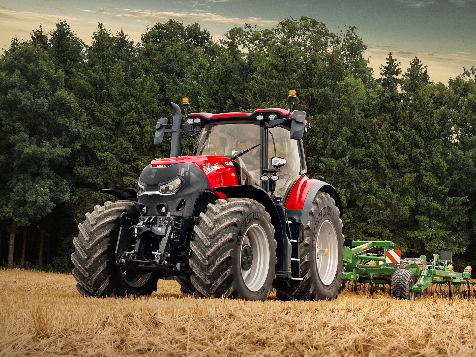 case ih optum 340 cvxdrive in the field